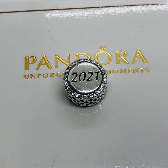 ✨🔥Pandora Hot air balloon Bead Charm S925 Silver with box - Picture 2 of 4